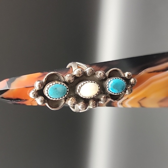 Native American Jewelry - Vintage Navajo Sterling Silver Turquoise Mother Of Pearl 3-Stone Statement Ring